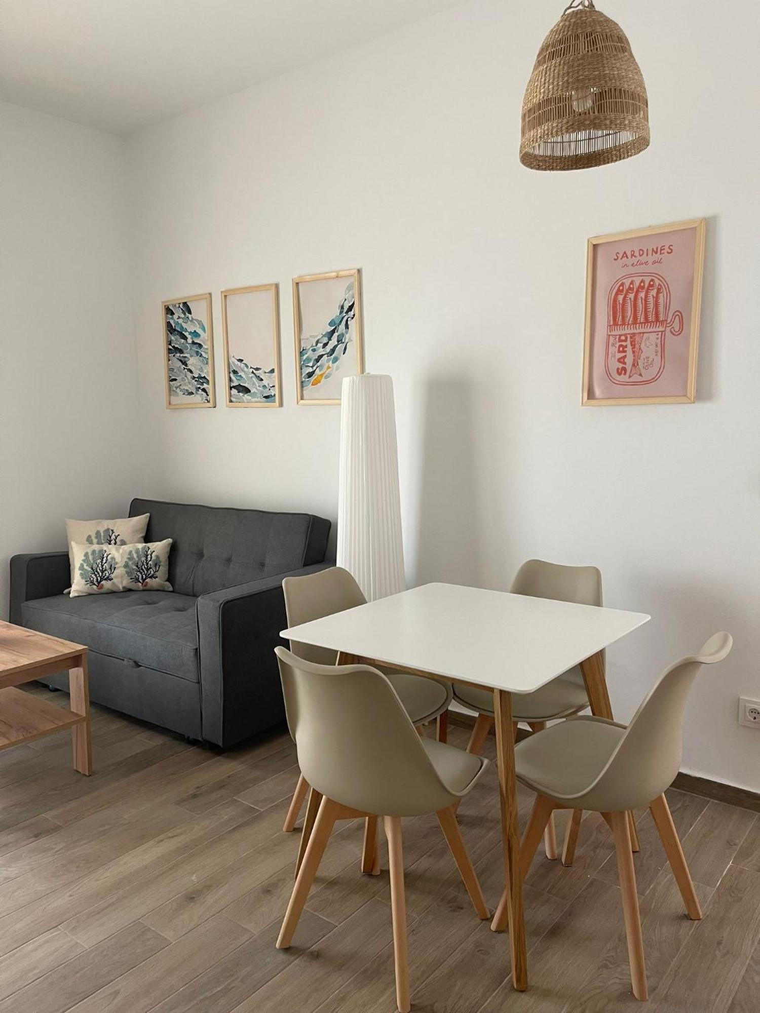 Apartamentos Matilda Коніль-де-ла-Фронтера Екстер'єр фото