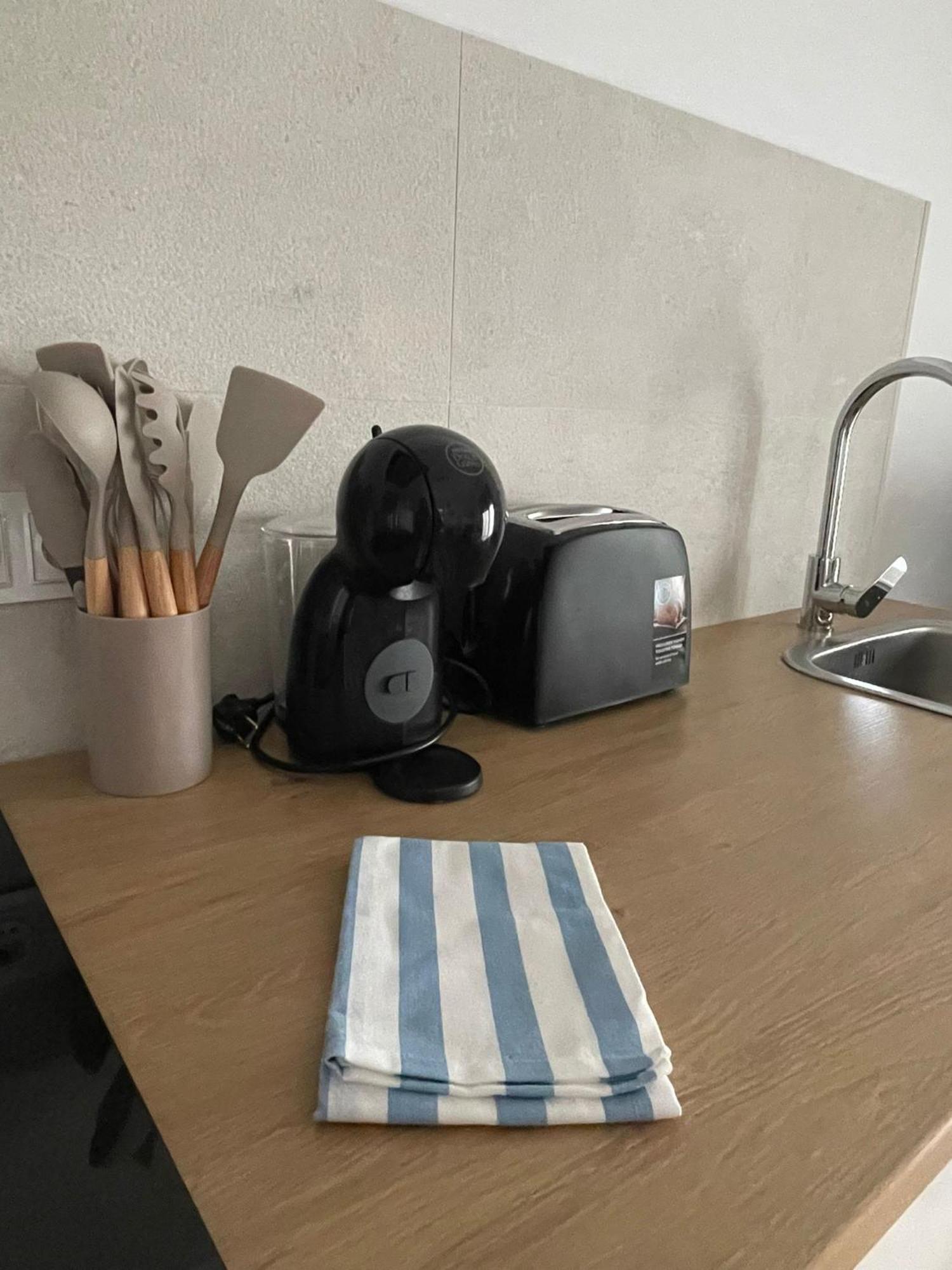 Apartamentos Matilda Коніль-де-ла-Фронтера Екстер'єр фото