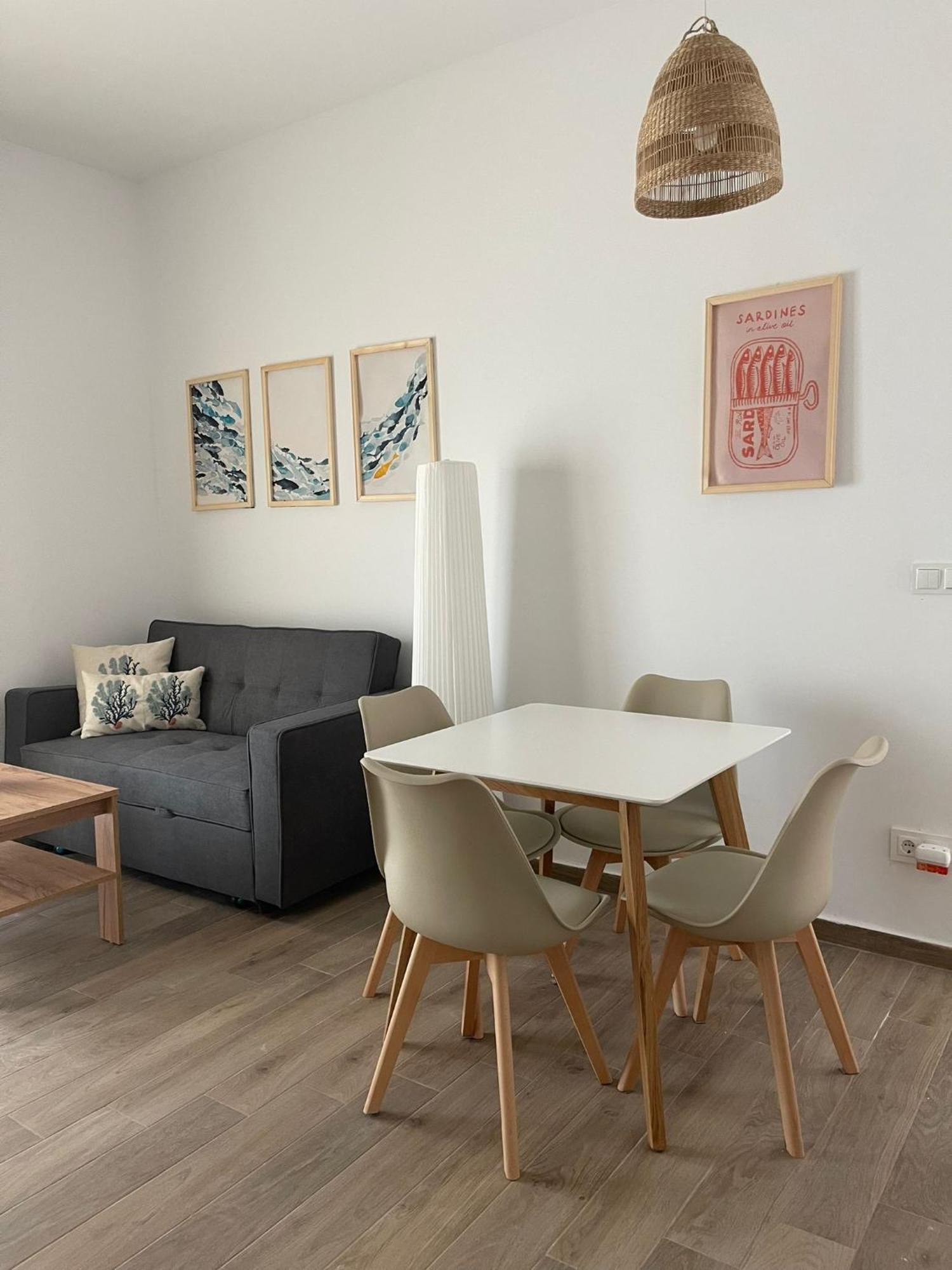 Apartamentos Matilda Коніль-де-ла-Фронтера Екстер'єр фото